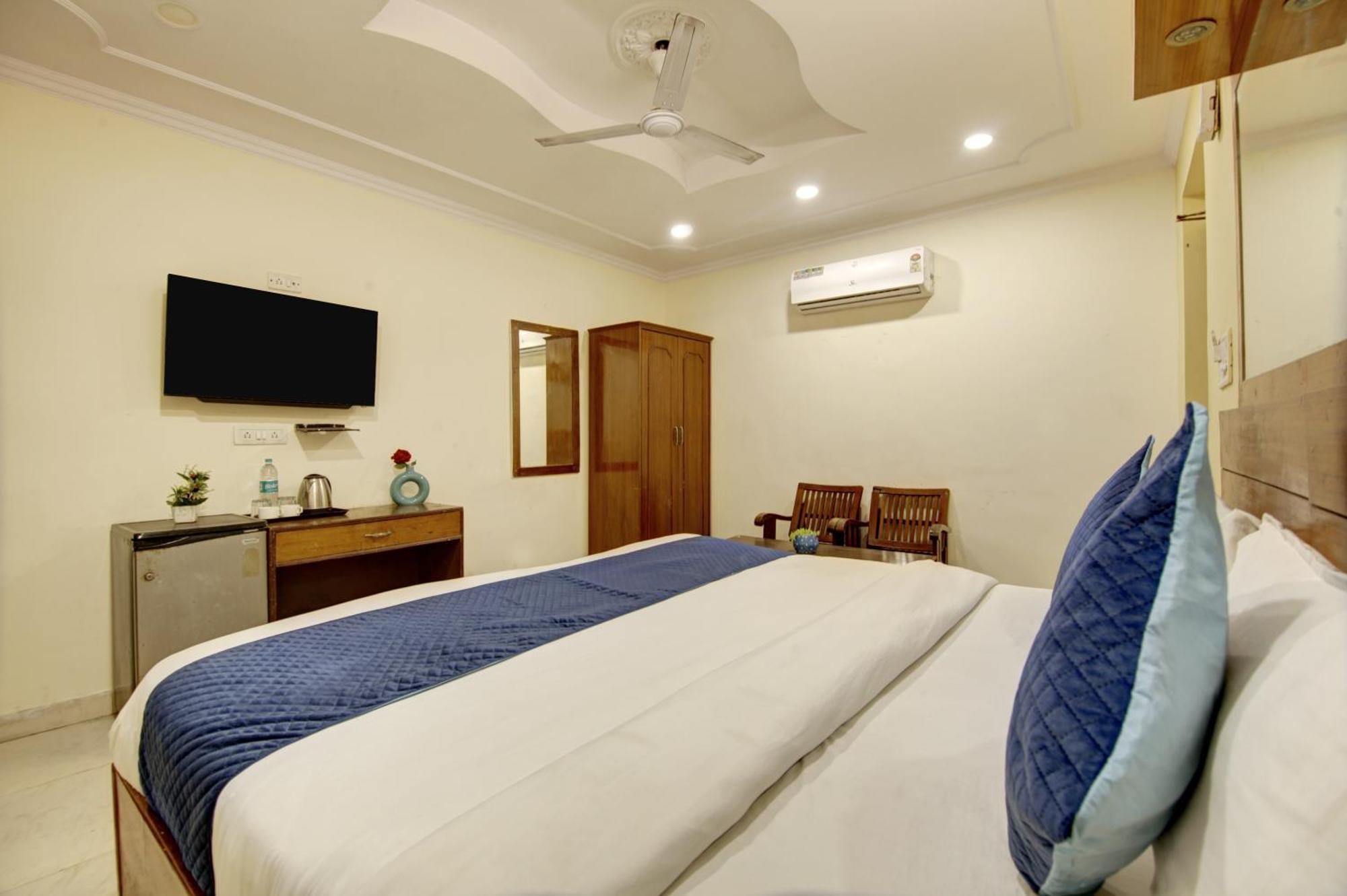 Hotel The Eden Park Noida Exteriér fotografie
